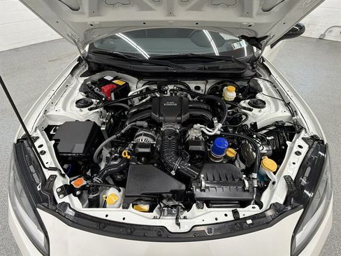 Used 2024 Toyota GR86 Premium w/ Performance Package RWD image 11
