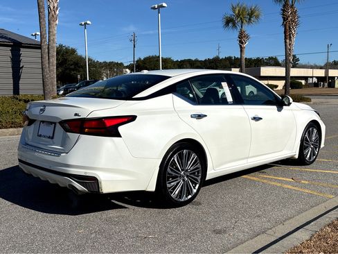 Certified 2023 Nissan Altima 2.5 SL image 26
