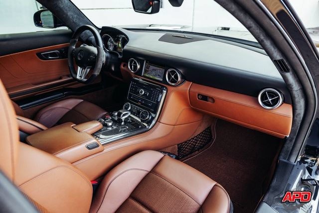 Used 2012 Mercedes-Benz SLS AMG Coupe image 24
