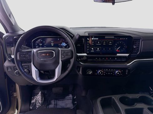 Used 2023 GMC Sierra 1500 Elevation image 25