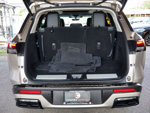 Used 2023 INFINITI QX60 Luxe w/ Cargo Package AWD/4WD image 65