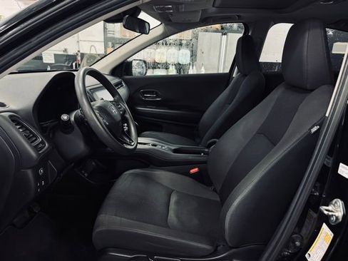 Used 2019 Honda HR-V EX image 14