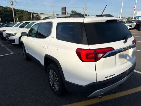 Used 2019 GMC Acadia SLE w/ Driver Alert Package I AWD/4WD image 4