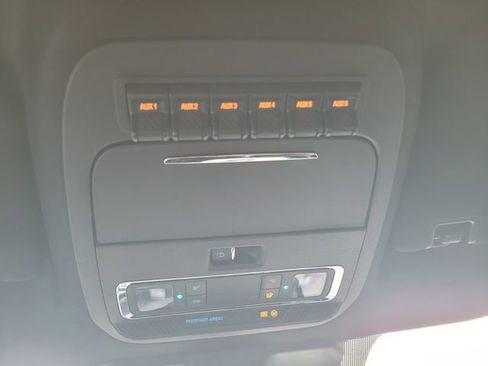 Certified 2024 Ford F250 Platinum image 21