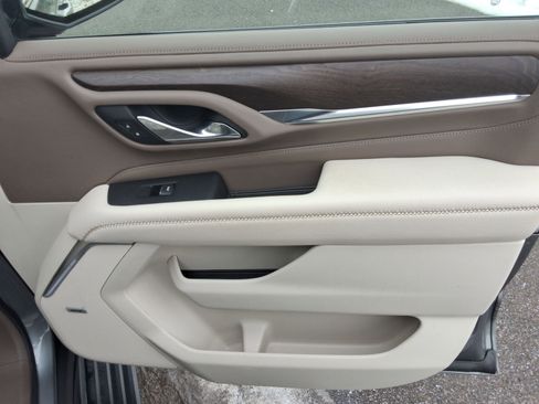 Used 2021 GMC Yukon Denali w/ Denali Premium Package image 26