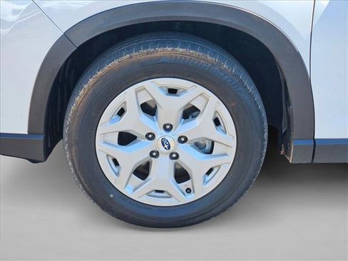 Used 2021 Subaru Forester w/ Popular Package #1 AWD/4WD image 22