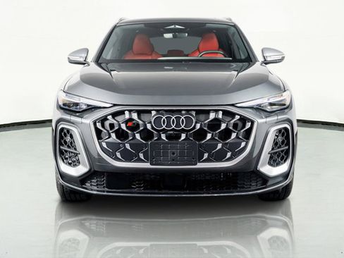 Used 2025 Audi SQ5 Premium Plus image 23