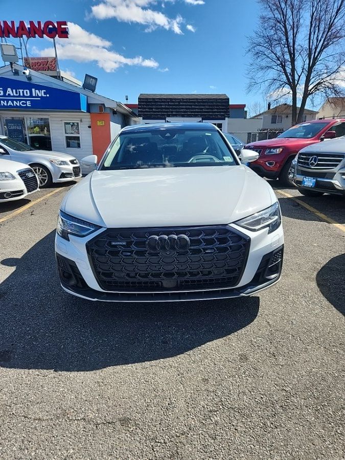 Used 2023 Audi A8 L 3.0T AWD/4WD image 2