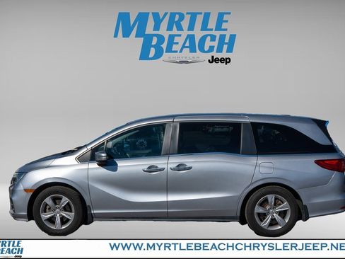 Used 2018 Honda Odyssey EX-L image 3