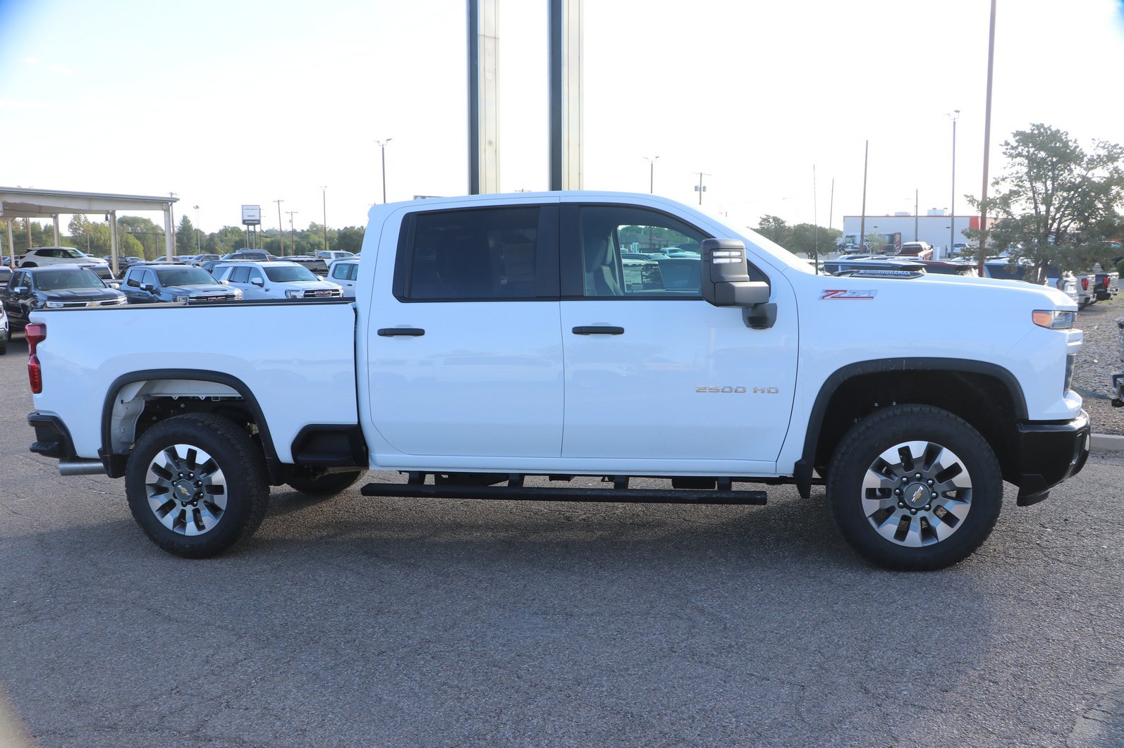 New 2026 Chevrolet Silverado 2500 Custom w/ Custom Value Package AWD/4WD image 8