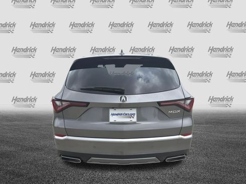 Certified 2025 Acura MDX FWD w/ Technology Package image 9