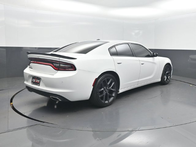 Used 2021 Dodge Charger SXT w/ Blacktop Package RWD image 26