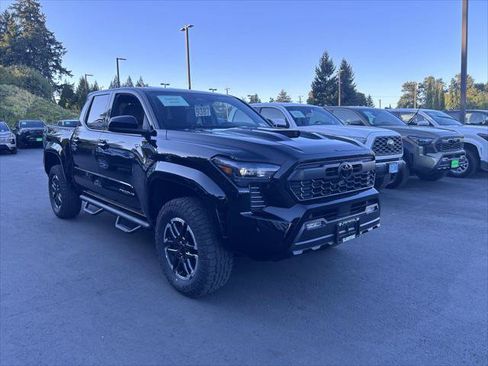 Certified 2026 Toyota Tacoma TRD Sport AWD/4WD image 6