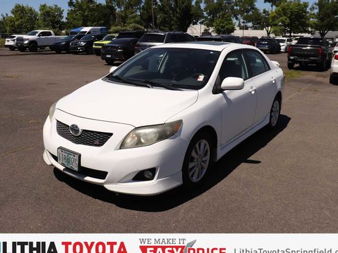 Used 2009 Toyota Corolla S FWD image 1