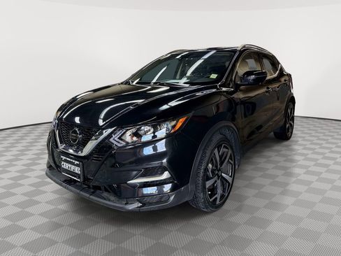 Used 2022 Nissan Rogue Sport SL AWD/4WD image 3