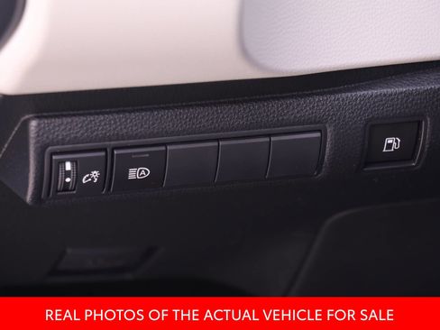 Certified 2024 Toyota Corolla LE AWD/4WD image 16