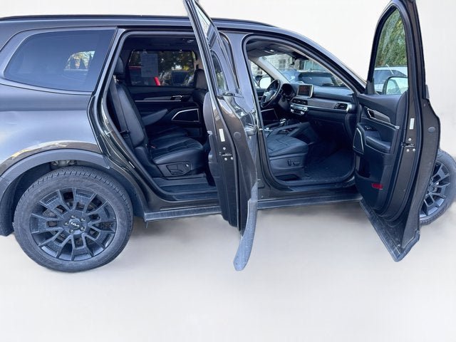 Certified 2022 Kia Telluride EX w/ EX Premium Package AWD/4WD image 36