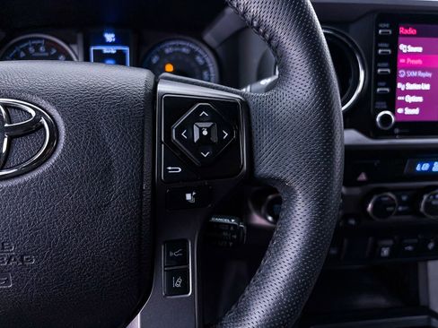 Used 2021 Toyota Tacoma TRD Off-Road AWD/4WD image 27