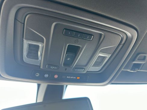 Used 2019 GMC Sierra 1500 SLT w/ SLT Premium Package image 16