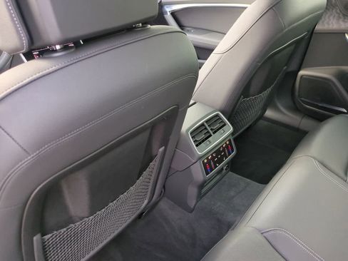 Used 2025 Audi A6 Premium Plus image 18