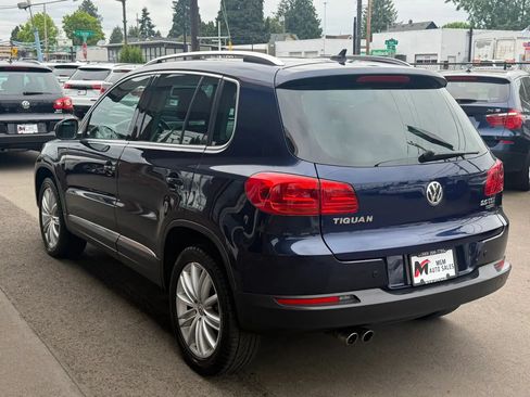 Used 2013 Volkswagen Tiguan S AWD/4WD image 5
