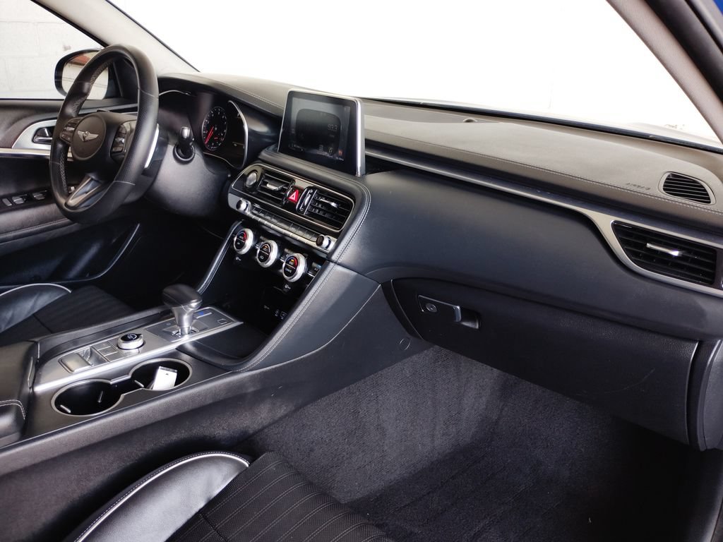 Used 2019 Genesis G70 2.0T Advanced w/ Elite Package RWD image 11