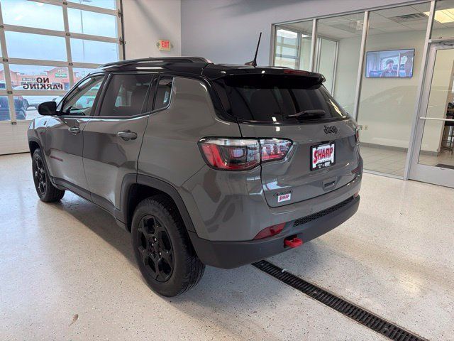 Used 2023 Jeep Compass Trailhawk w/ Trailhawk Convenience Group AWD/4WD image 5