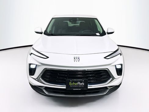 Used 2025 Buick Encore GX Preferred image 2