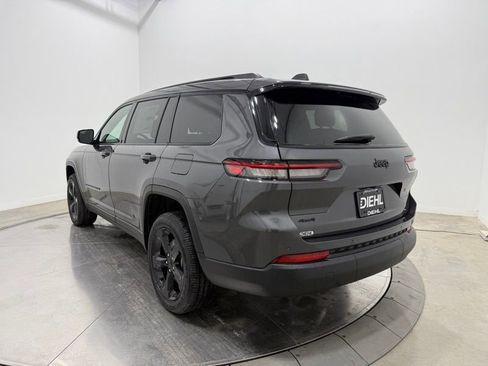 New 2025 Jeep Grand Cherokee L Altitude image 5