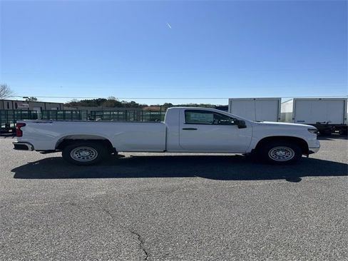 New 2025 Chevrolet Silverado 1500 W/T w/ Trailering Package image 7