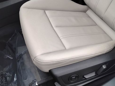 Used 2023 Audi A3 2.0T Premium w/ Convenience Package image 18