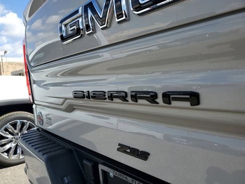 New 2026 GMC Sierra 1500 AT4 w/ Technology Package AWD/4WD image 8