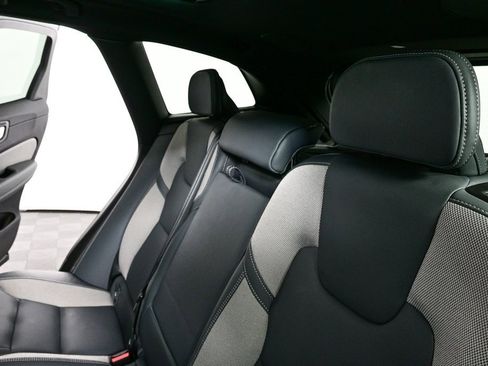 Used 2022 Volvo XC60 T8 R-Design w/ Advanced Package image 20