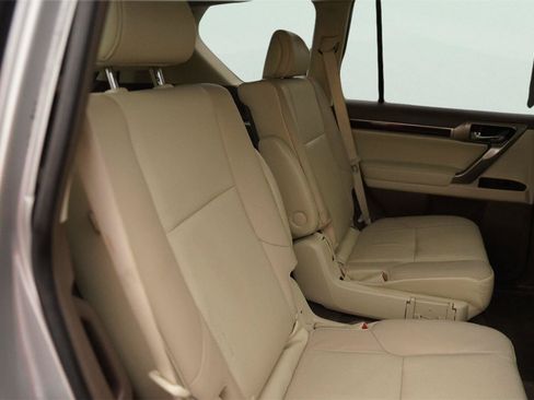 Used 2017 Lexus GX 460 Premium AWD/4WD image 17