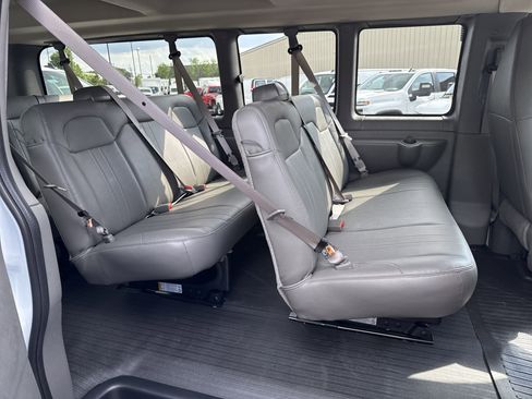 New 2025 Chevrolet Express 3500 LS image 21
