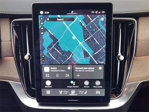 New 2026 Volvo XC90 B6 Plus w/ Protection Package Premier image 17