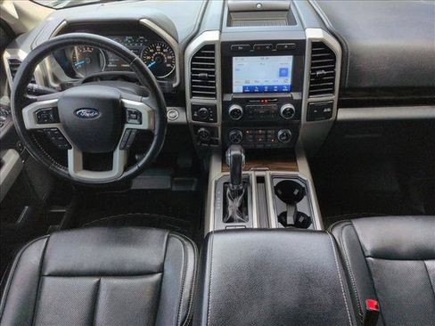 Used 2019 Ford F150 Lariat w/ Equipment Group 502A Luxury AWD/4WD image 23