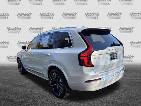 Certified 2025 Volvo XC90 T8 Ultra image 8