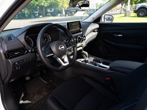 New 2025 Nissan Sentra SV w/ Trunk Package image 19