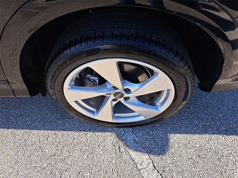 New 2025 Audi Q5 Premium Plus image 30