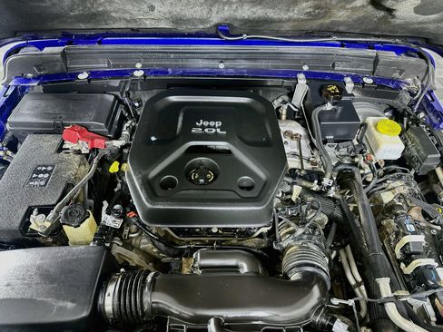 Used 2018 Jeep Wrangler Unlimited Rubicon AWD/4WD image 31