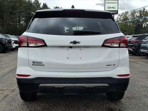 Certified 2024 Chevrolet Equinox LT w/ LPO, Floor Liner Package image 13