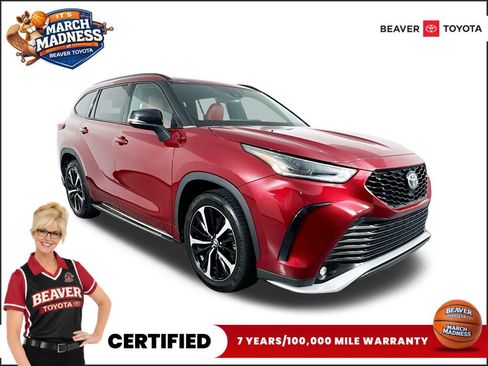 Used 2021 Toyota Highlander XSE image 1