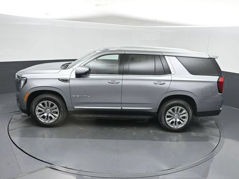 Used 2025 GMC Yukon Denali AWD/4WD image 43