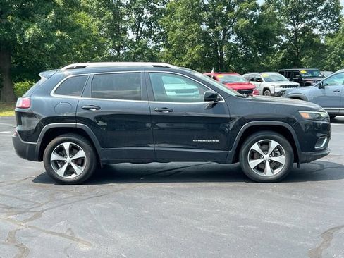 Used 2021 Jeep Cherokee Limited AWD/4WD image 12