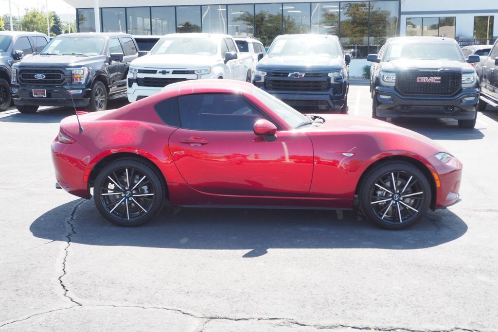 Used 2024 MAZDA MX-5 Miata RF Grand Touring w/ Weather Package RWD image 4