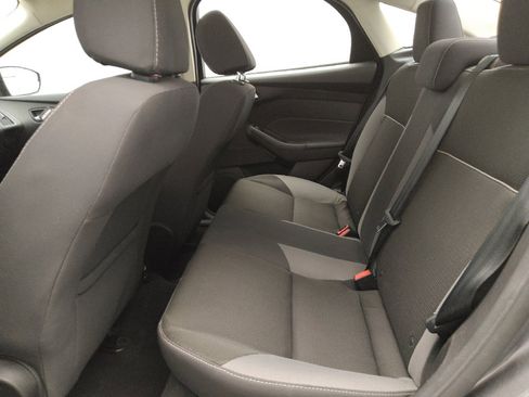 Used 2014 Ford Focus SE image 18