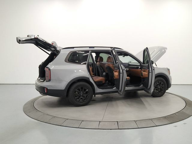 Used 2024 Kia Telluride SX X-Pro AWD/4WD image 16