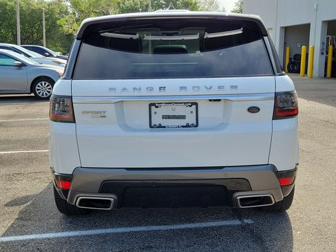 Used 2019 Land Rover Range Rover Sport HSE AWD/4WD image 6