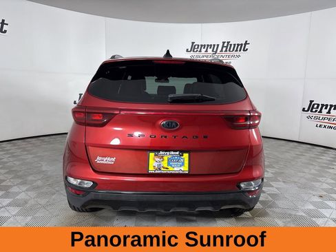 Used 2022 Kia Sportage Nightfall Edition image 6